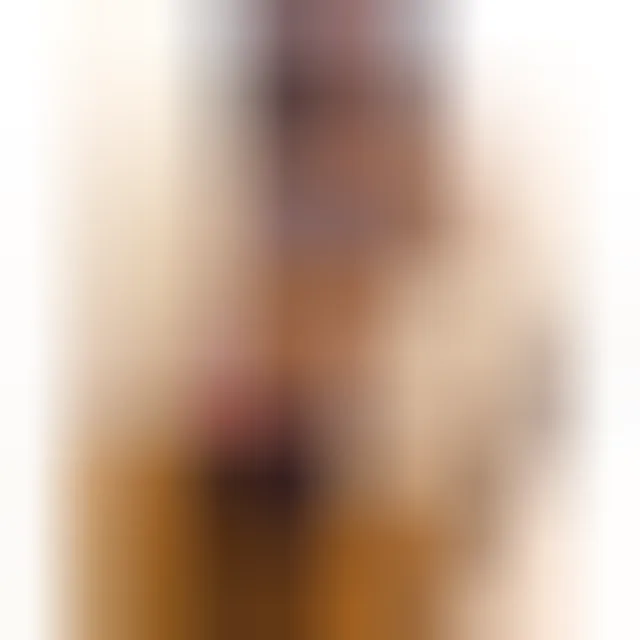 Amina, 24 ans — rencontre cougar à Villemomble
