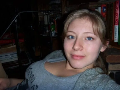 Alina, 20 ans — rencontre cougar à Issy-les-Moulineaux