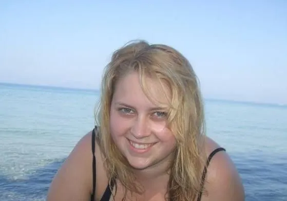 Lucie, 28 ans — rencontre cougar à Aimargues