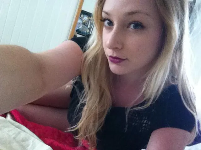 Théa, 31 ans — rencontre cougar à Plougastel-Daoulas