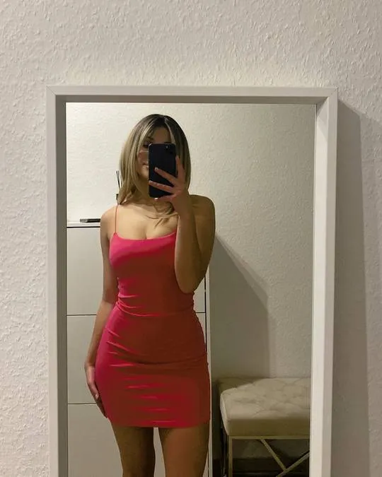 Fabienne, 25 ans — rencontre cougar à Saint-Louis