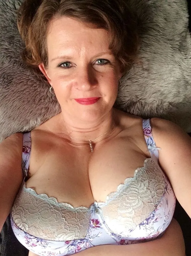 Lily, 22 ans — rencontre cougar à Nice