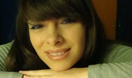 Célia, 21 ans — rencontre cougar à Marseille