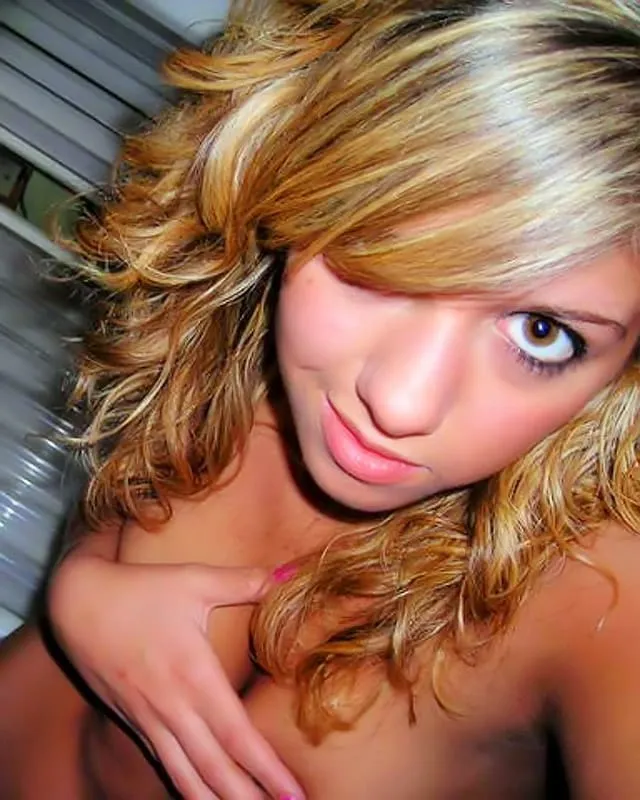 Hajar, 19 ans — rencontre cougar à Clichy-sous-Bois