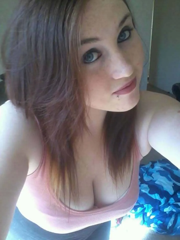 Mélanie, 19 ans — rencontre cougar à Gex